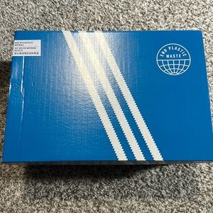 Brand New! Adidas NMD V3